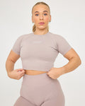 Evolve Nahtloses SS Crop Top